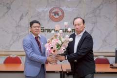 LINE_ALBUM_25690606-ประชุมสภามหาวิทยาลัย-348_260609_11