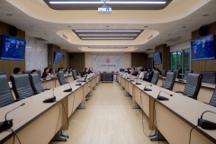 LINE_ALBUM_25690606-ประชุมสภามหาวิทยาลัย-348_260609_37
