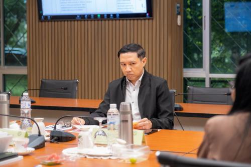 LINE ALBUM 25670808-ประชุมคณะกรรมการประจำสำนัก 240813 11